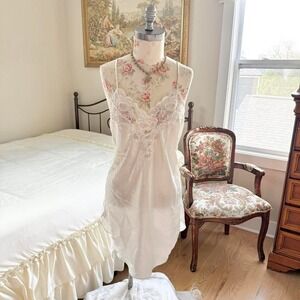 Delicates size medium silky cream slip dress